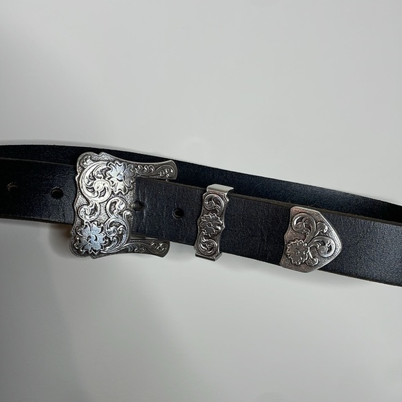 SOLD Nocona | Black and Silver Western Belt with Intricate Metalwork Size M - Picture 2 of 3